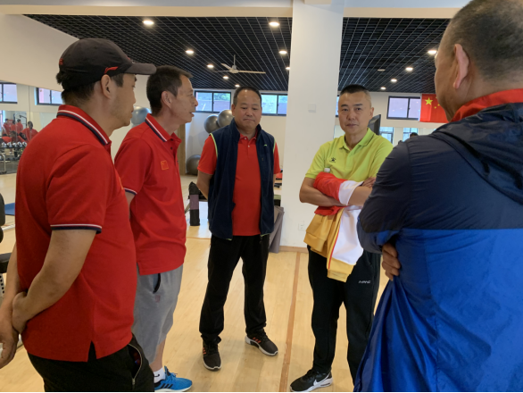 练雪松副局长带队到省陆校开展督服工作